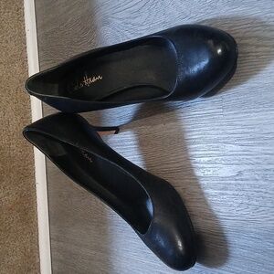Cole Haan Nike Air Talia Classic Black Women's Pumps D32895 Sz 9